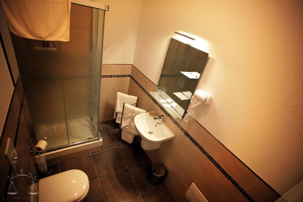 קליארי La Libra Rooms מראה חיצוני תמונה